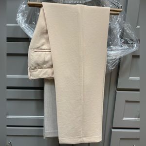 Aritzia “The Effortless Pant” by Wilfred